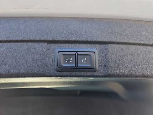 Used 2025 Audi A5 2.0T Premium w/ Convenience Package image 24