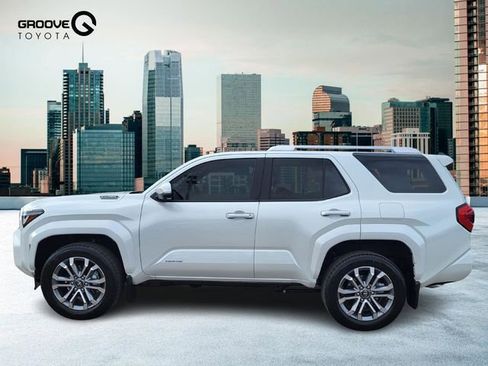 Used 2025 Toyota 4Runner Limited image 2