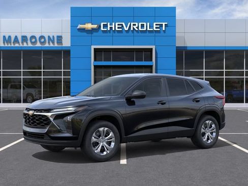 New 2026 Chevrolet Trax LS FWD image 2