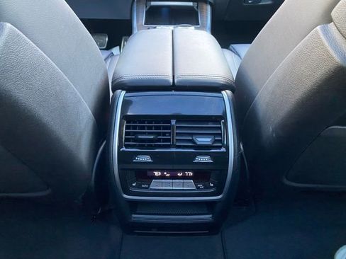 Used 2024 BMW X5 xDrive40i w/ M Sport Package image 41