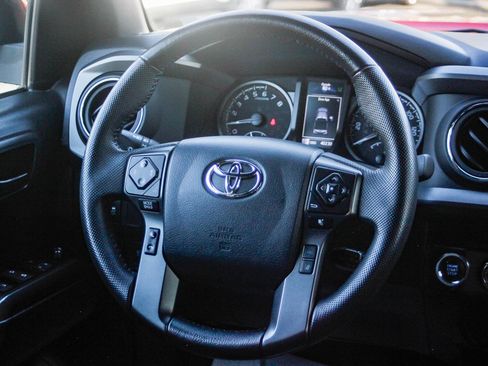 Used 2023 Toyota Tacoma TRD Off-Road image 15