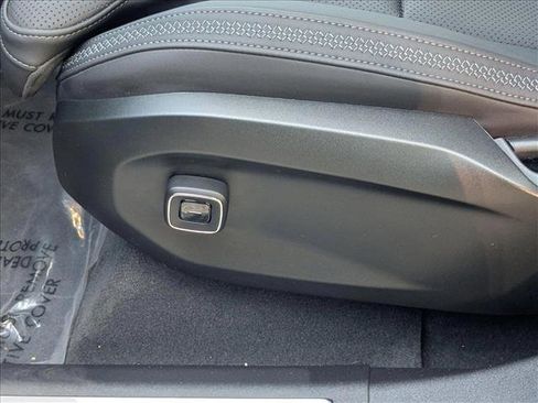 New 2025 Volvo EX90 Ultra image 4