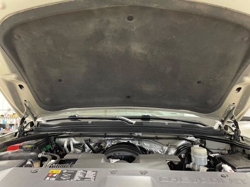 Used 2015 Chevrolet Tahoe LTZ AWD/4WD image 45