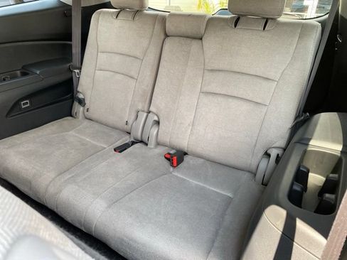 Used 2020 Honda Pilot EX image 31