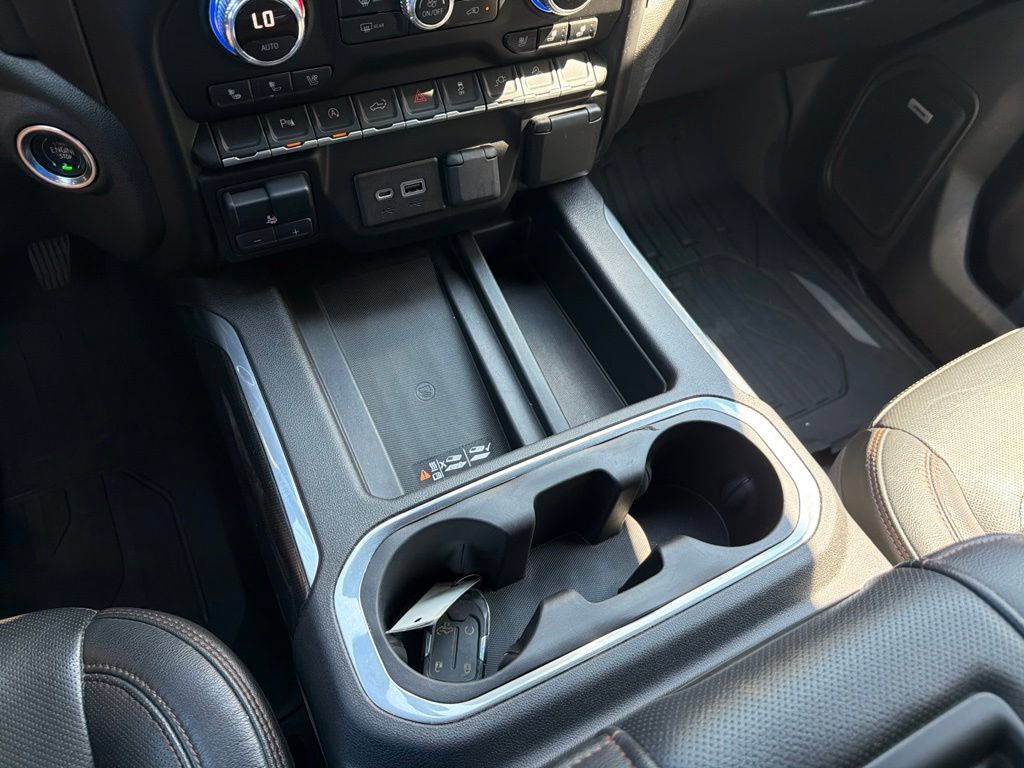 Used 2019 GMC Sierra 1500 AT4 w/ AT4 Premium Package AWD/4WD image 23