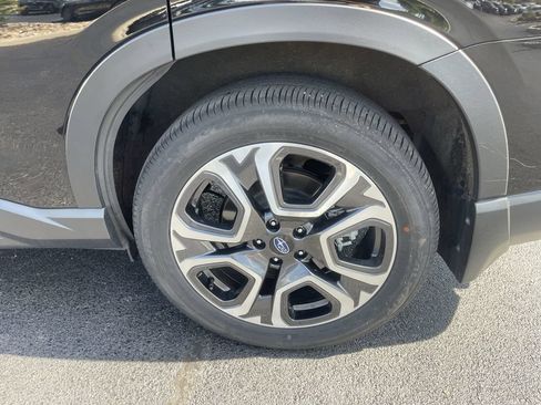 Certified 2022 Subaru Ascent Limited w/ Technology Package AWD/4WD image 8