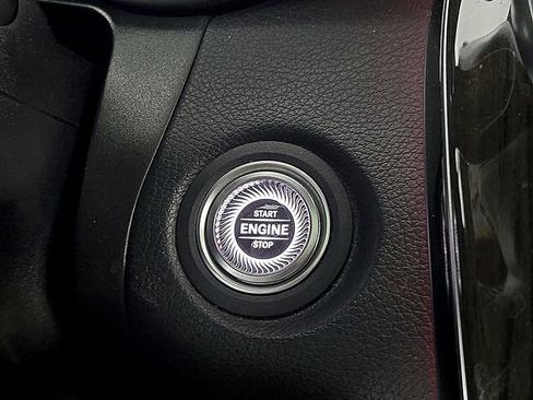 Used 2020 Mercedes-Benz GLC 300 image 26