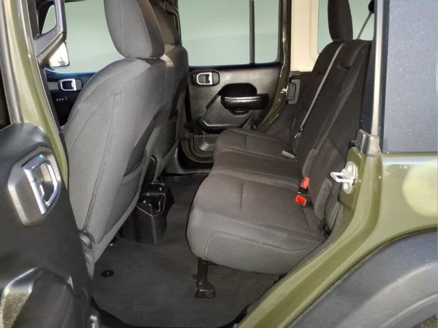 Used 2021 Jeep Wrangler Unlimited Sport AWD/4WD image 12
