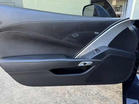 Used 2016 Chevrolet Corvette Z06 w/ 3LZ Preferred Equipment Group image 19