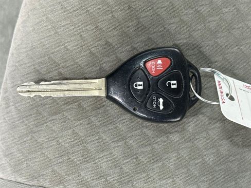 Used 2009 Toyota Camry LE FWD image 28