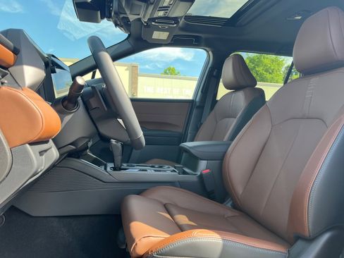 New 2026 Subaru Outback Touring XT AWD/4WD image 29