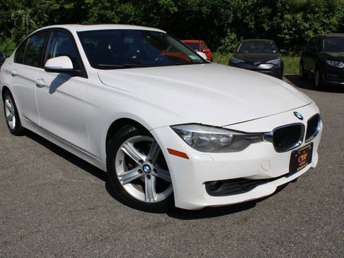 Used 2014 BMW 328i xDrive Sedan AWD/4WD image 4
