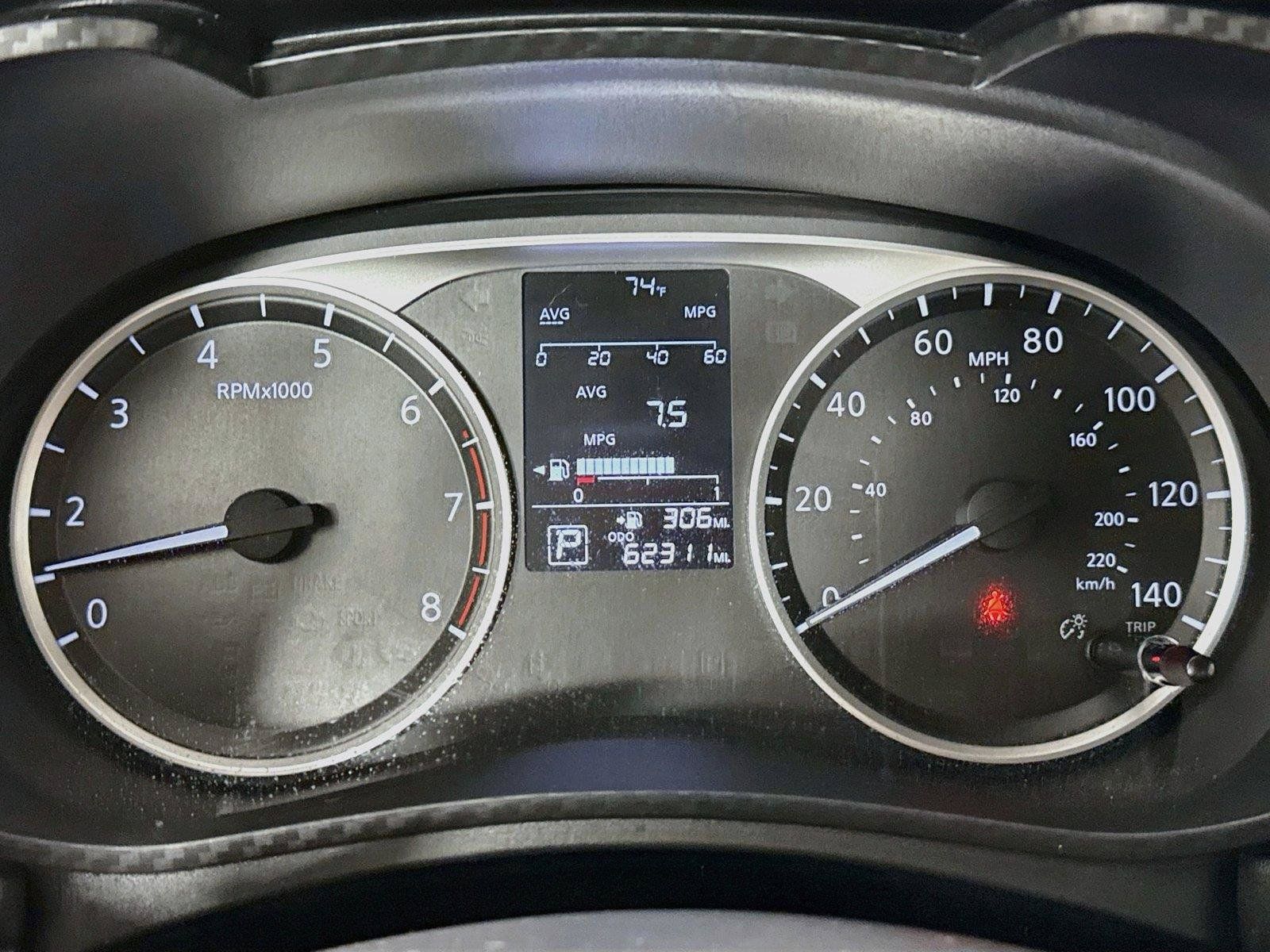 Used 2020 Nissan Versa S FWD image 18