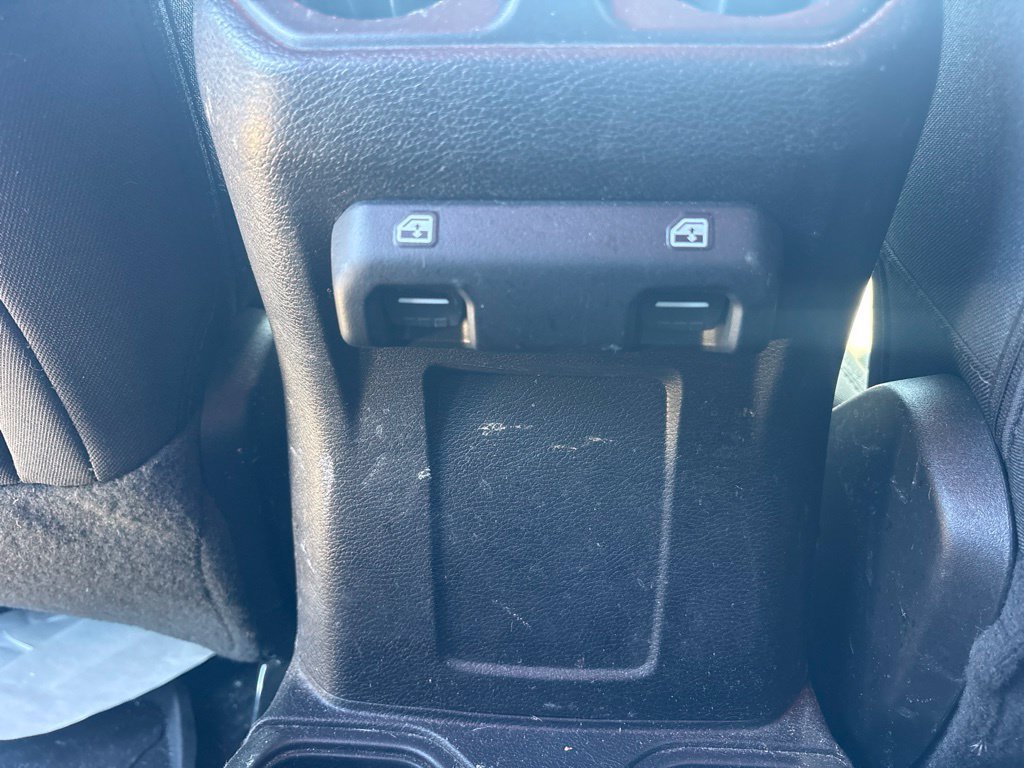 Used 2020 Jeep Wrangler Unlimited Sport S AWD/4WD image 21