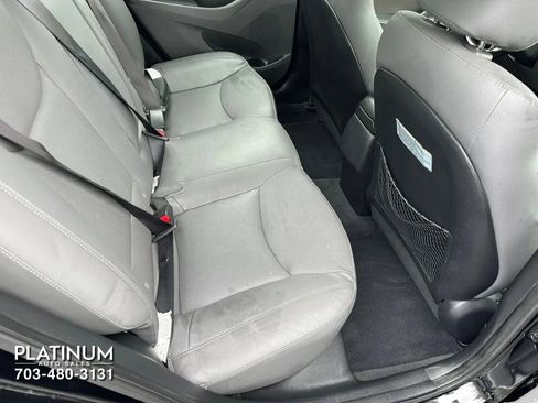 Used 2014 Hyundai Elantra Limited w/ Option Group 03 FWD image 14