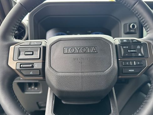 Used 2026 Toyota Land Cruiser w/ Premium Package AWD/4WD image 10