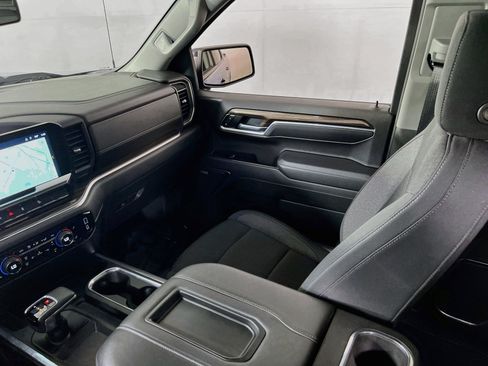 Used 2022 Chevrolet Silverado 1500 LT Trail Boss w/ Convenience Package II AWD/4WD image 24
