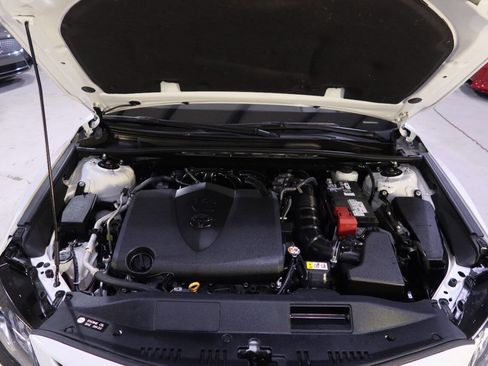 Used 2023 Toyota Camry XSE w/ Navigation Package image 9