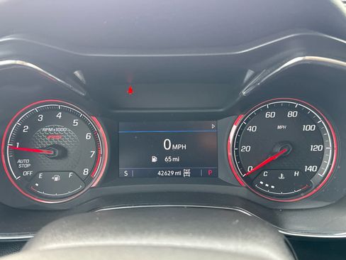 Used 2023 Chevrolet TrailBlazer RS w/ Sun and Liftgate Package image 17