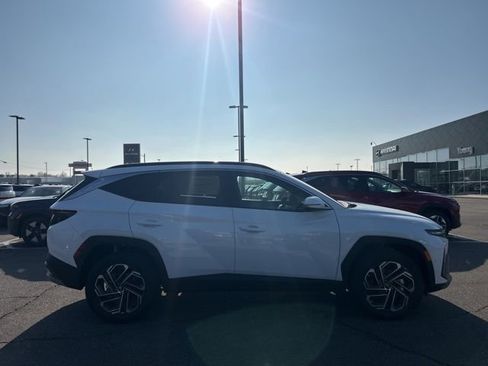 New 2026 Hyundai Tucson Limited image 4