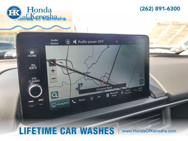 Used 2023 Honda Pilot Elite image 18