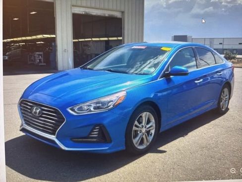 Used 2018 Hyundai Sonata Limited FWD image 1