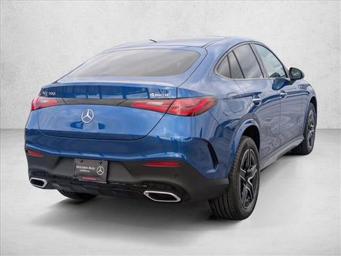 Certified 2025 Mercedes-Benz GLC 300 4MATIC image 5