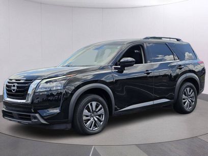 Used 2025 Nissan Pathfinder SV