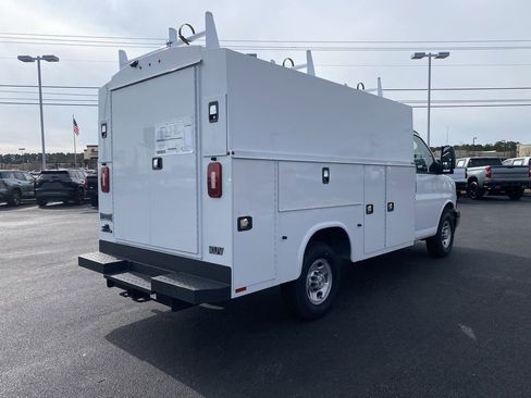 New 2025 Chevrolet Express 3500 w/ Power Convenience Package RWD image 13