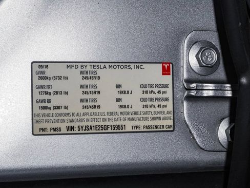 Used 2016 Tesla Model S 60D AWD/4WD image 29