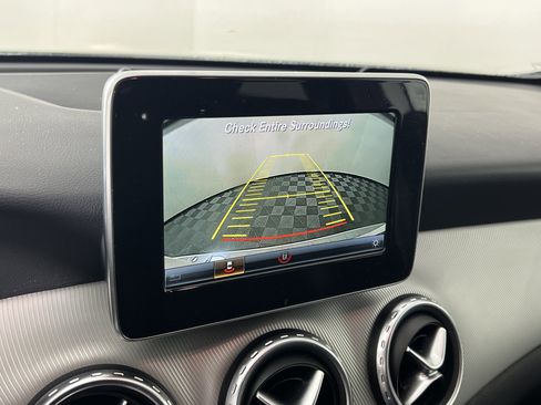 Certified 2017 Mercedes-Benz GLA 250 4MATIC image 29