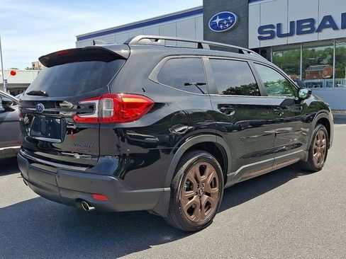 Certified 2025 Subaru Ascent Bronze Edition AWD/4WD image 9
