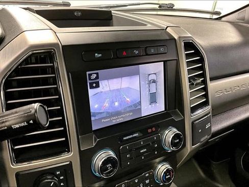 Used 2019 Ford F250 Platinum w/ Platinum Ultimate Package image 16