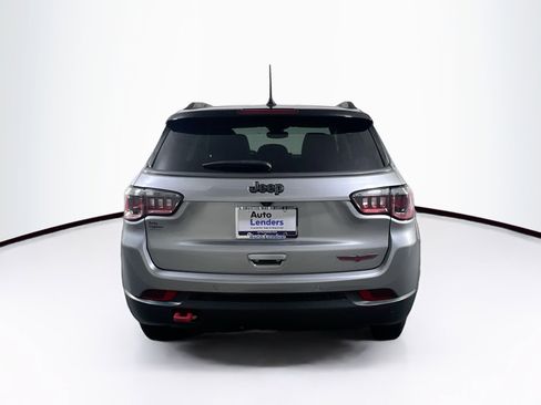 Used 2022 Jeep Compass Trailhawk image 6