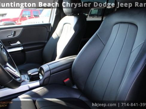 Used 2022 Mercedes-Benz GLB 250 image 32