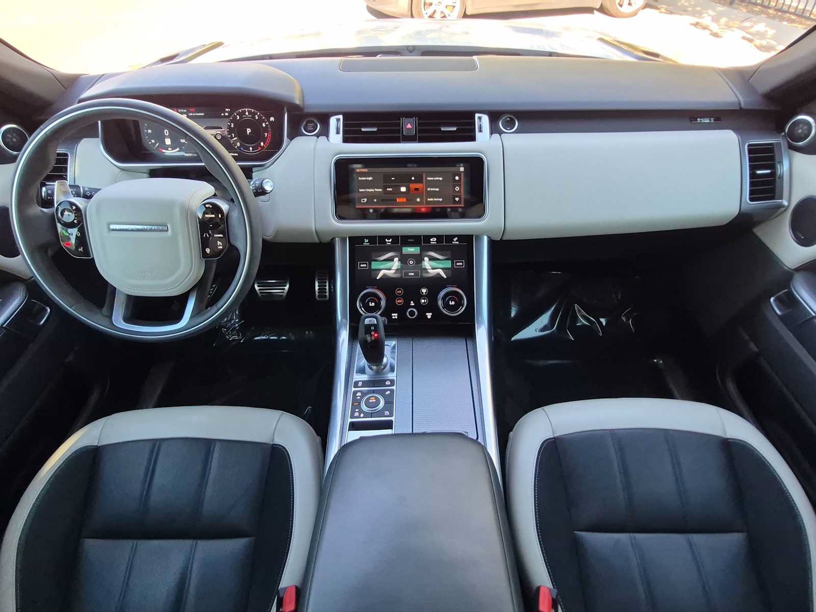 Used 2021 Land Rover Range Rover Sport HST AWD/4WD image 28