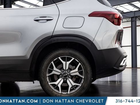 Used 2021 Kia Seltos EX AWD/4WD image 31