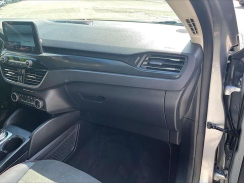 Used 2022 Ford Escape SEL w/ SEL Stealth AWD Package image 13