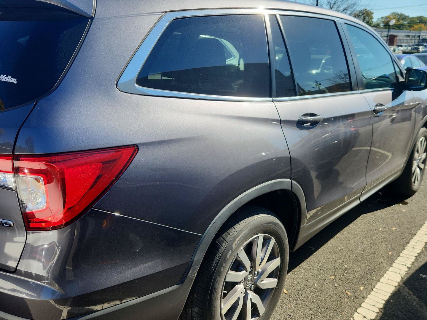Used 2021 Honda Pilot EX image 6
