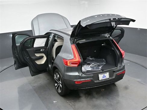 New 2026 Volvo XC40 B5 Ultra w/ Climate Package image 51