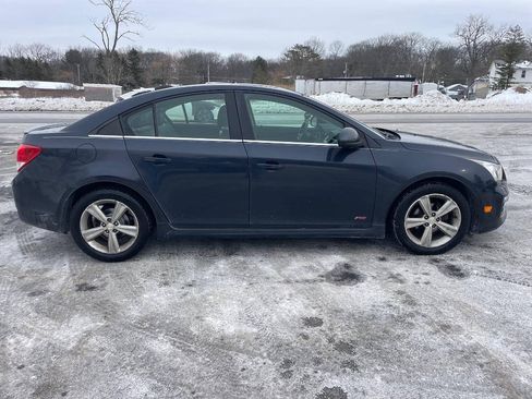 Used 2016 Chevrolet Cruze LT w/ Sun, Sound and Sport Package FWD image 9