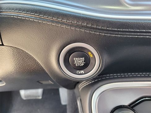 Used 2021 Dodge Challenger R/T w/ Plus Package image 27