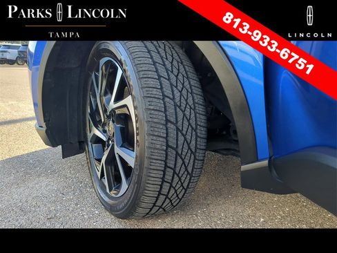 Used 2021 Toyota C-HR XLE image 30