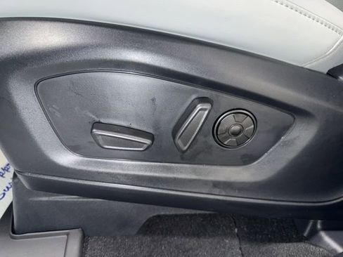 New 2026 Ford Explorer Platinum w/ LUX Leather Package image 14