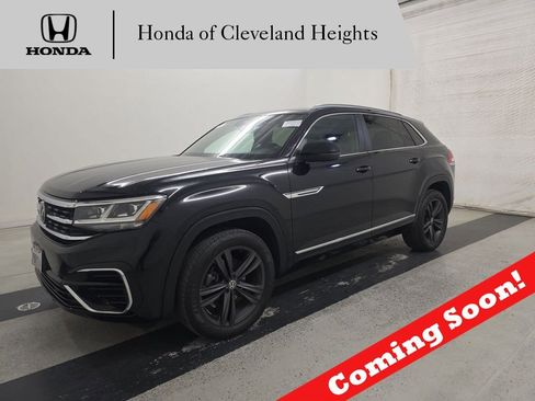 Used 2022 Volkswagen Atlas Cross Sport SEL R-Line image 1