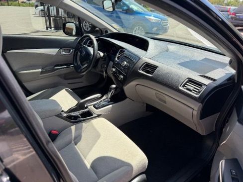 Used 2013 Honda Civic EX image 19