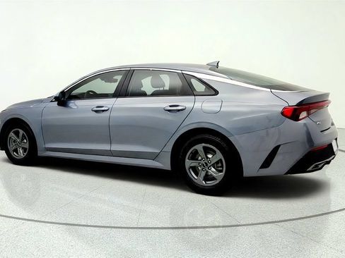 Used 2022 Kia K5 LX FWD image 7