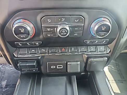 Used 2022 GMC Sierra 1500 Denali w/ Denali Premium Package AWD/4WD image 29