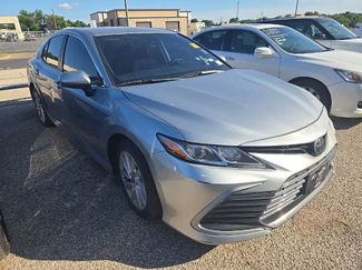 Used 2023 Toyota Camry LE FWD video 2