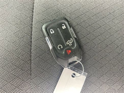 Certified 2019 Chevrolet Silverado 1500 LT w/ All-Star Edition image 33